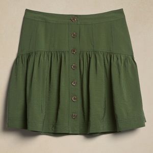 Banana Republic twill mini skirt